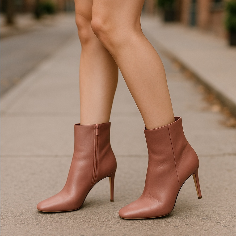 NEW Anne Michelle Square Toe Blush Pink Ankle Bootie SZ-11